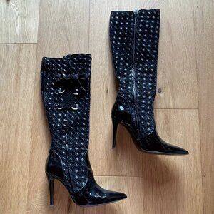 Wow factor!! Vintage Versace woven boots!  Sz. 40